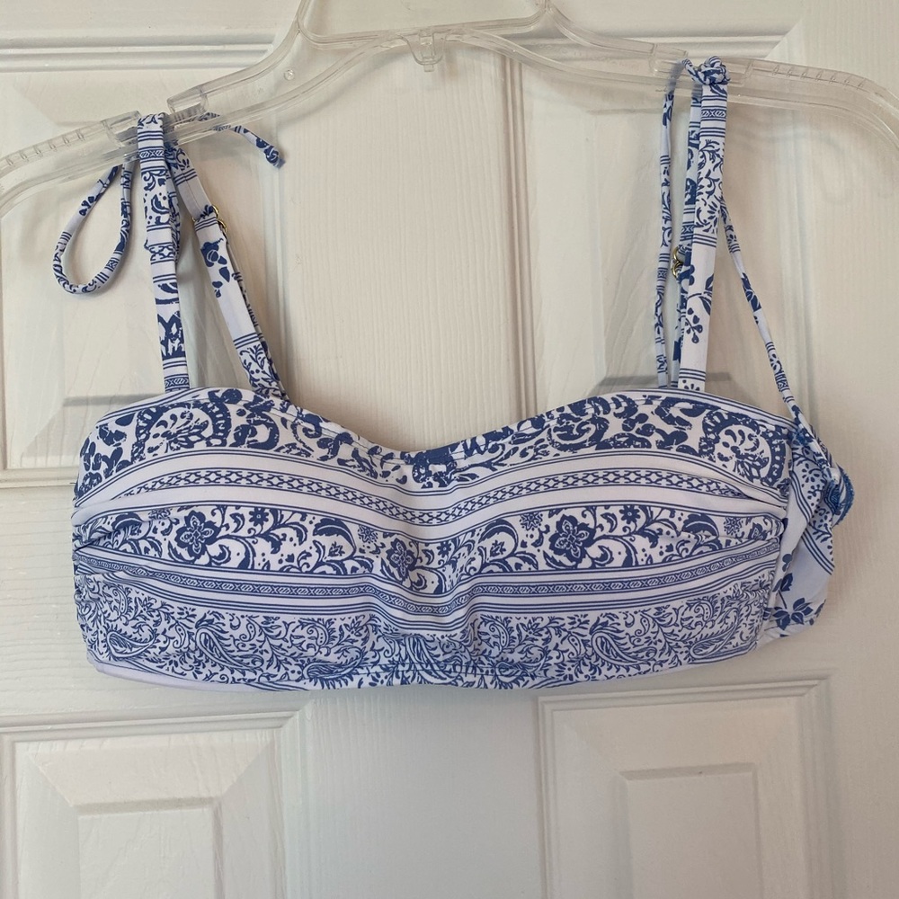Light blue/white bikini top